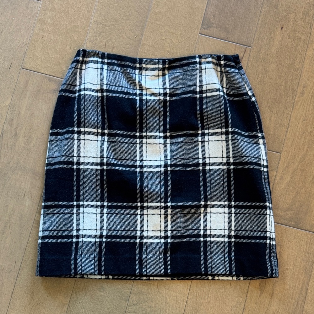 Talbots Black & Cream Plaid Pencil Skirt